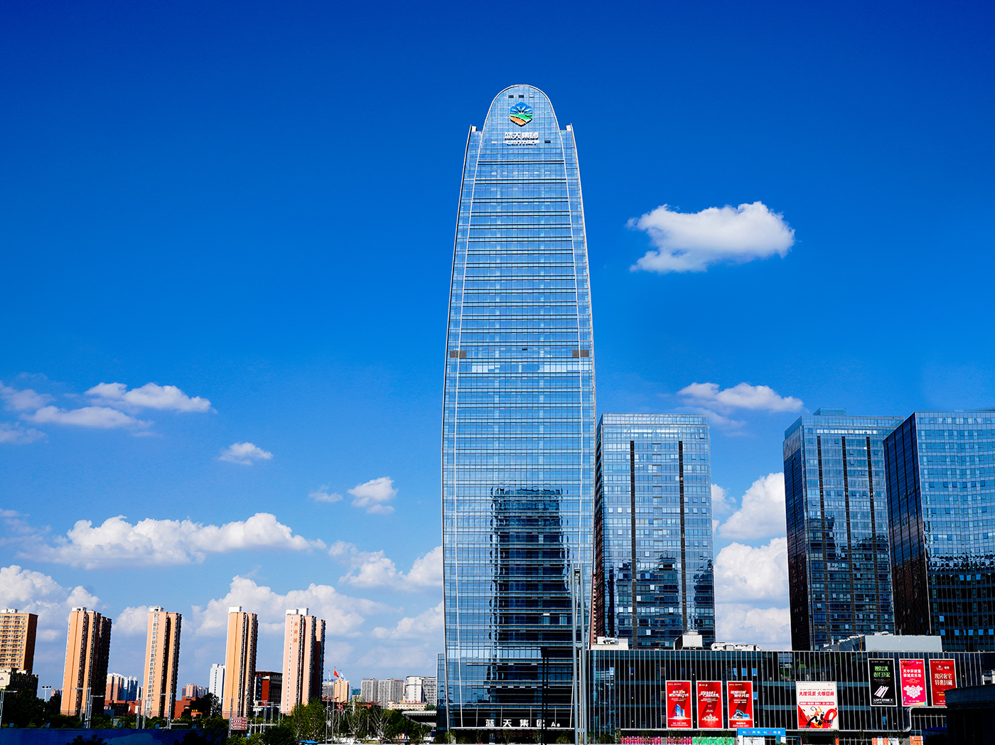 1691481883299110.jpg 藍(lán)天世貿(mào)中心.jpg